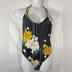 Urban Outfitters Black White Floral Print Casey One Piece Swimsuit SKU0840